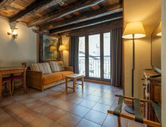 Llacs Estudio 2 personas